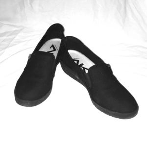 Anne Klein sport shoes